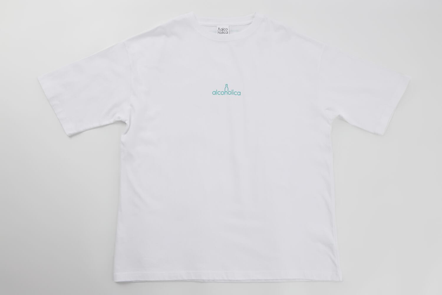 LLICA“ALCOHOLICA”Tシャツ　サックスブルー　S alcoholica(アルコホリカ)