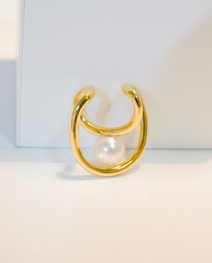 Akoya Pearl Earcuff