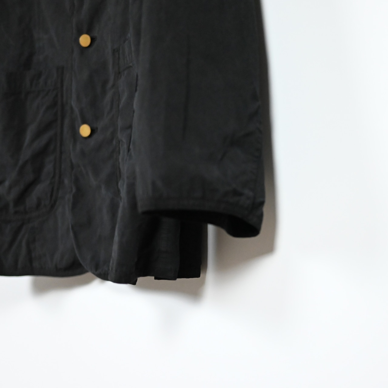 barbell object / piping jkt