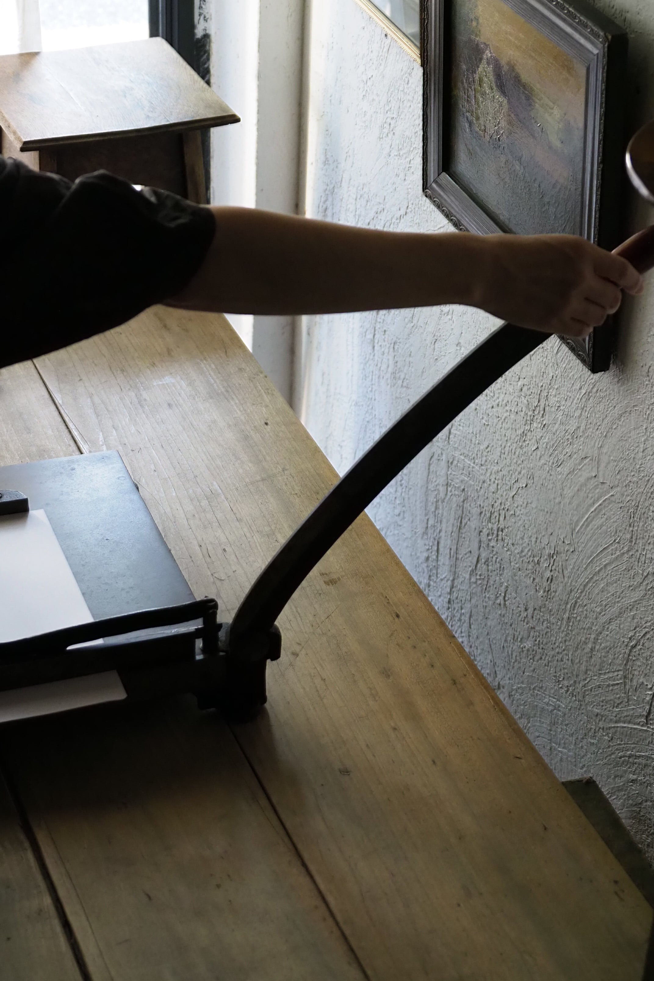 19世紀末.パリの紙裁断機/ペーパーカッター-antique paper cutter