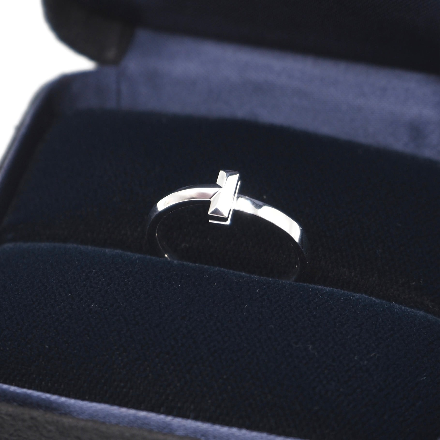 11/14掲載 Tiffany&Co. 約18号 Tワンリング K18WG ティファニー 付属品付き