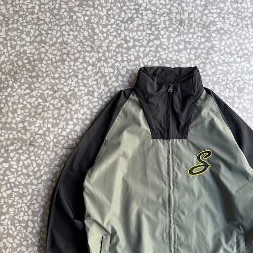STUSSY / 00’s logo zip nylon jacket size 実寸L相当