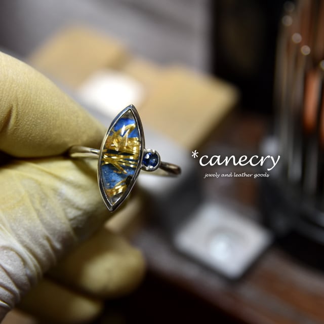 綺麗 美しいラピスラズリのリング ルチルクォーツ 天然石 パワーストーン 珍品