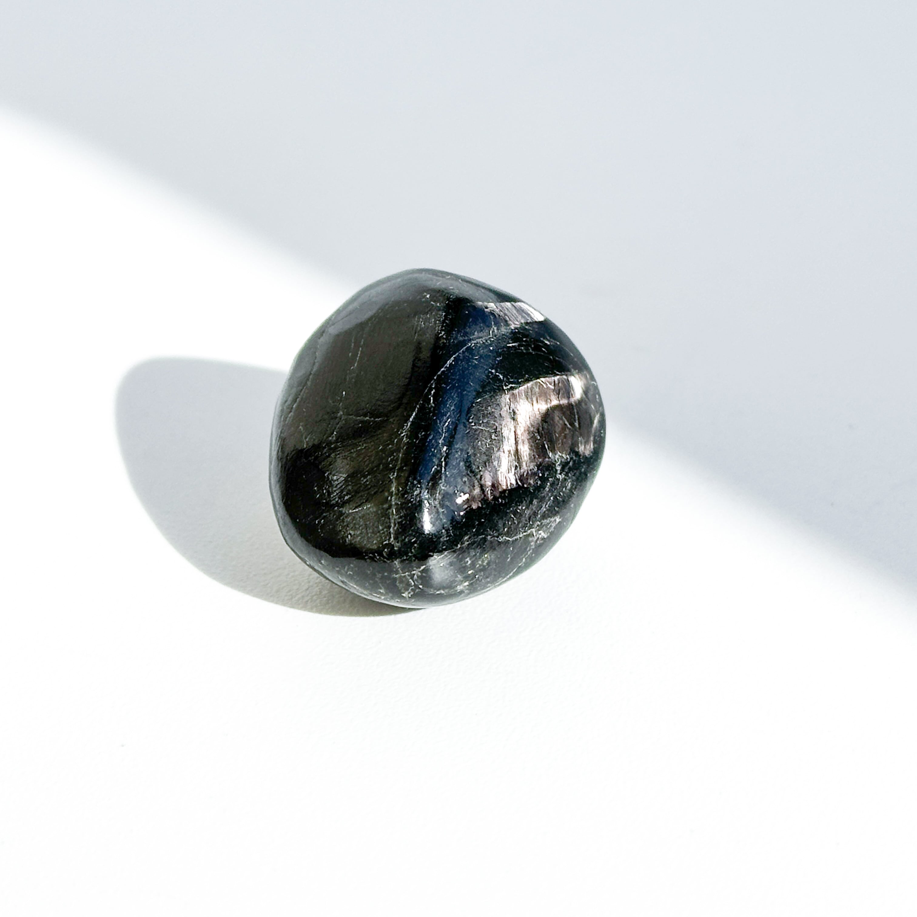 黒 / Black | Kamoku［カモク］インテリア天然石・鉱物のネットショップ