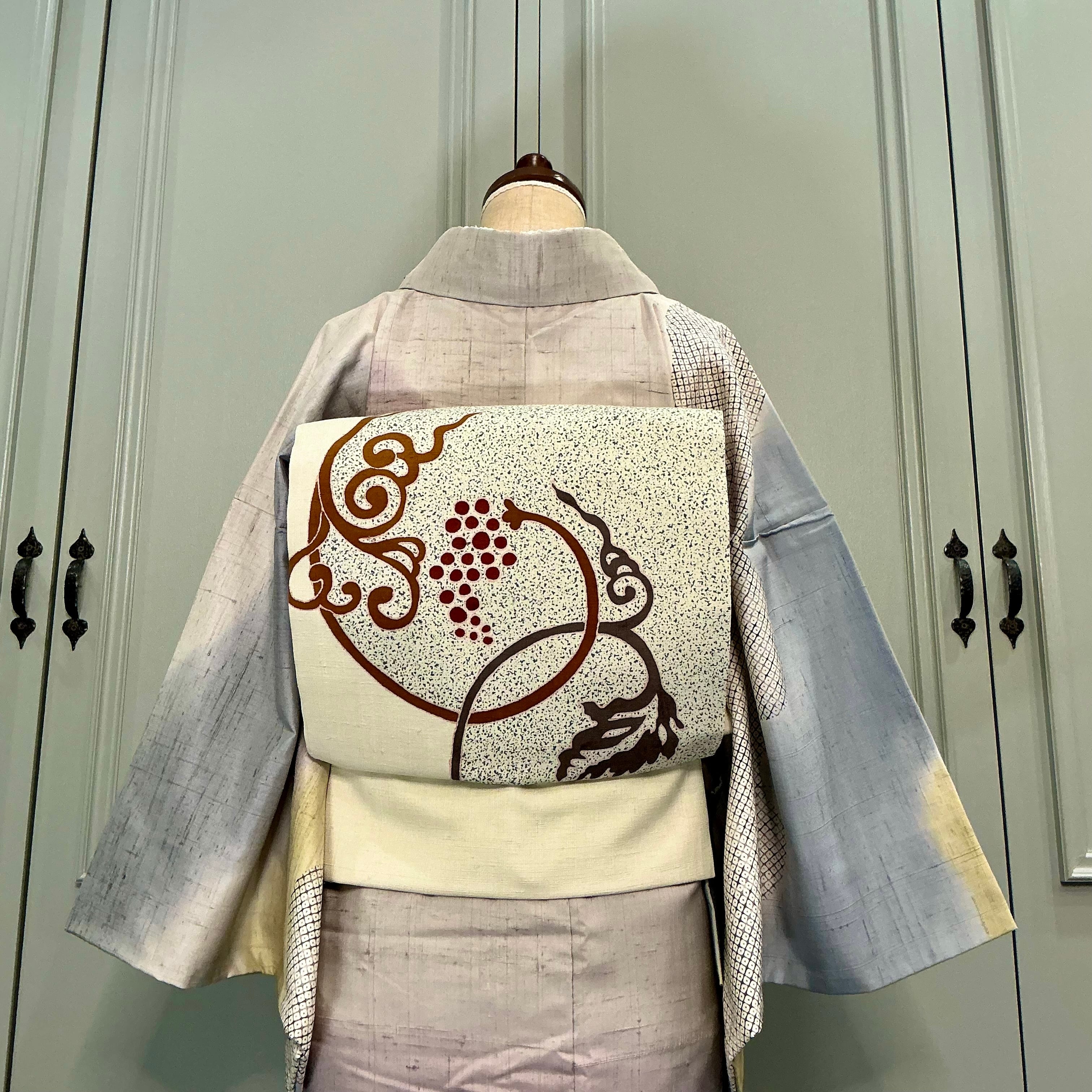 grape autumn＊未使用品 ぶどう 葡萄 染め帯 生成 エルクベージュ