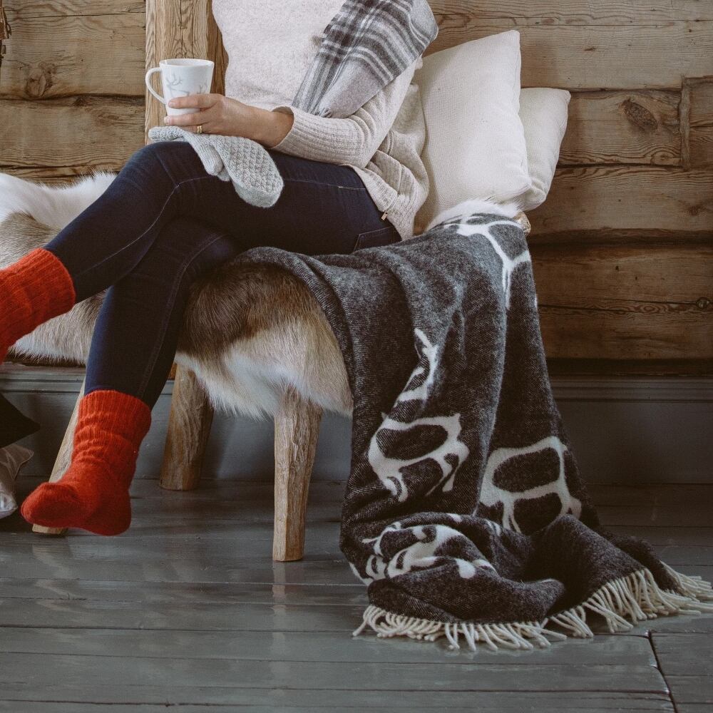 PENTIK】Saaga Blanket（サーガ ブランケット） ブラック 130x170 cm