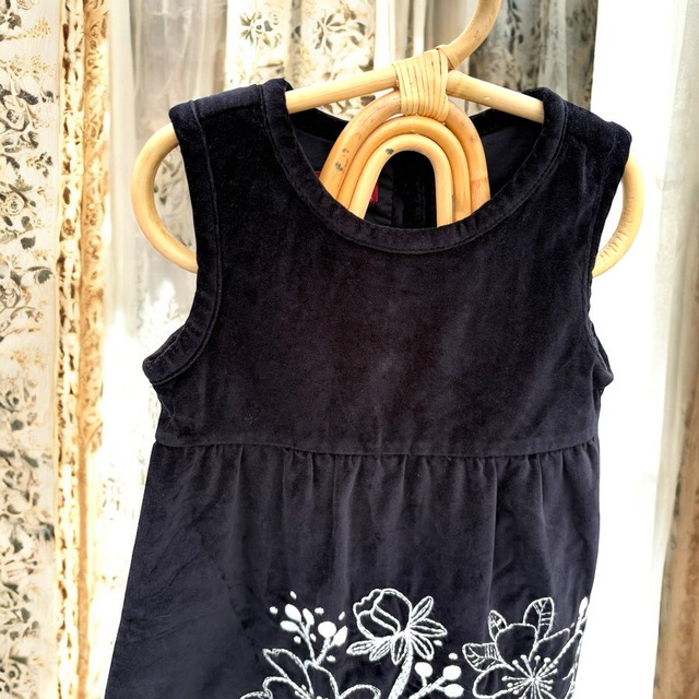 【KIDS】velours embroidery dress size:3T