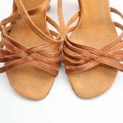 社交ダンス 衣装 ラテン シューズ サイズ ブラウン系 SUPADANCE 靴 くつ ヒール レディース 茶 光沢 上品 シンプル かわいい 練習 レッスン ステージ イベント 舞台 ストラップ