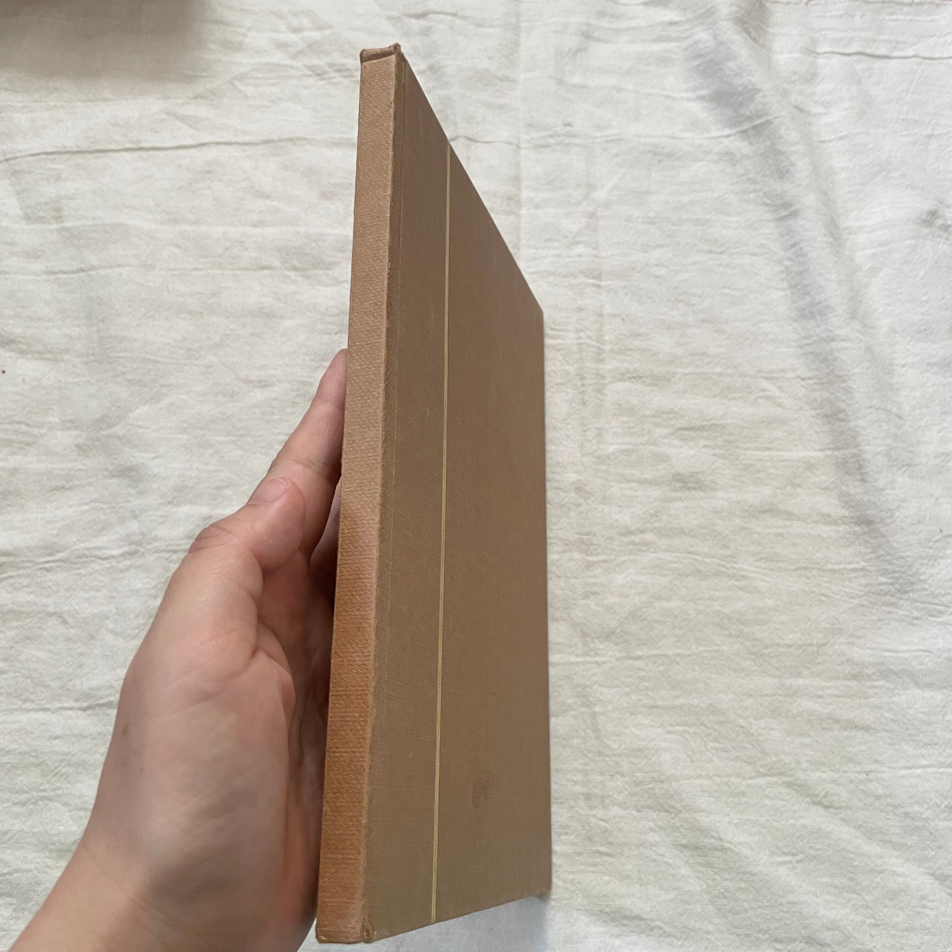 切手帳と39枚の切手5 | tsuitachi craft&brocante