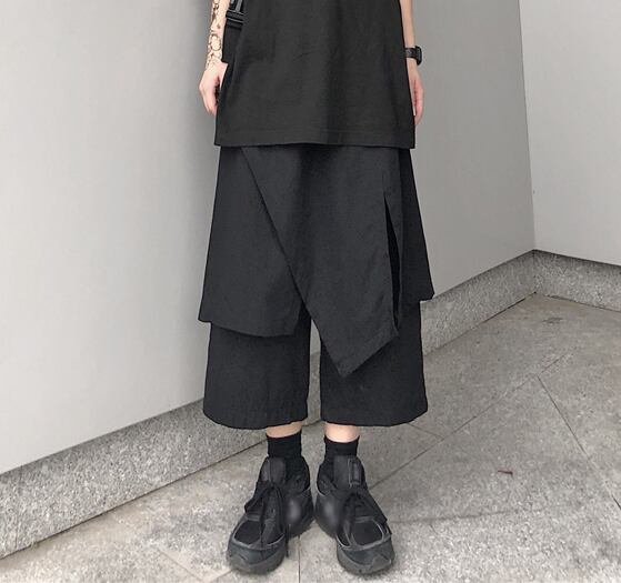 レイヤードワイド パンツ レディース メンズ 袴パンツ モード系 スカート風 韓国 原宿 個性的 パンツ レディース メンズ 袴パンツ モード系 スカート風 韓国 原宿 個性的 Tb 737 毒いちご 韓国ファッション