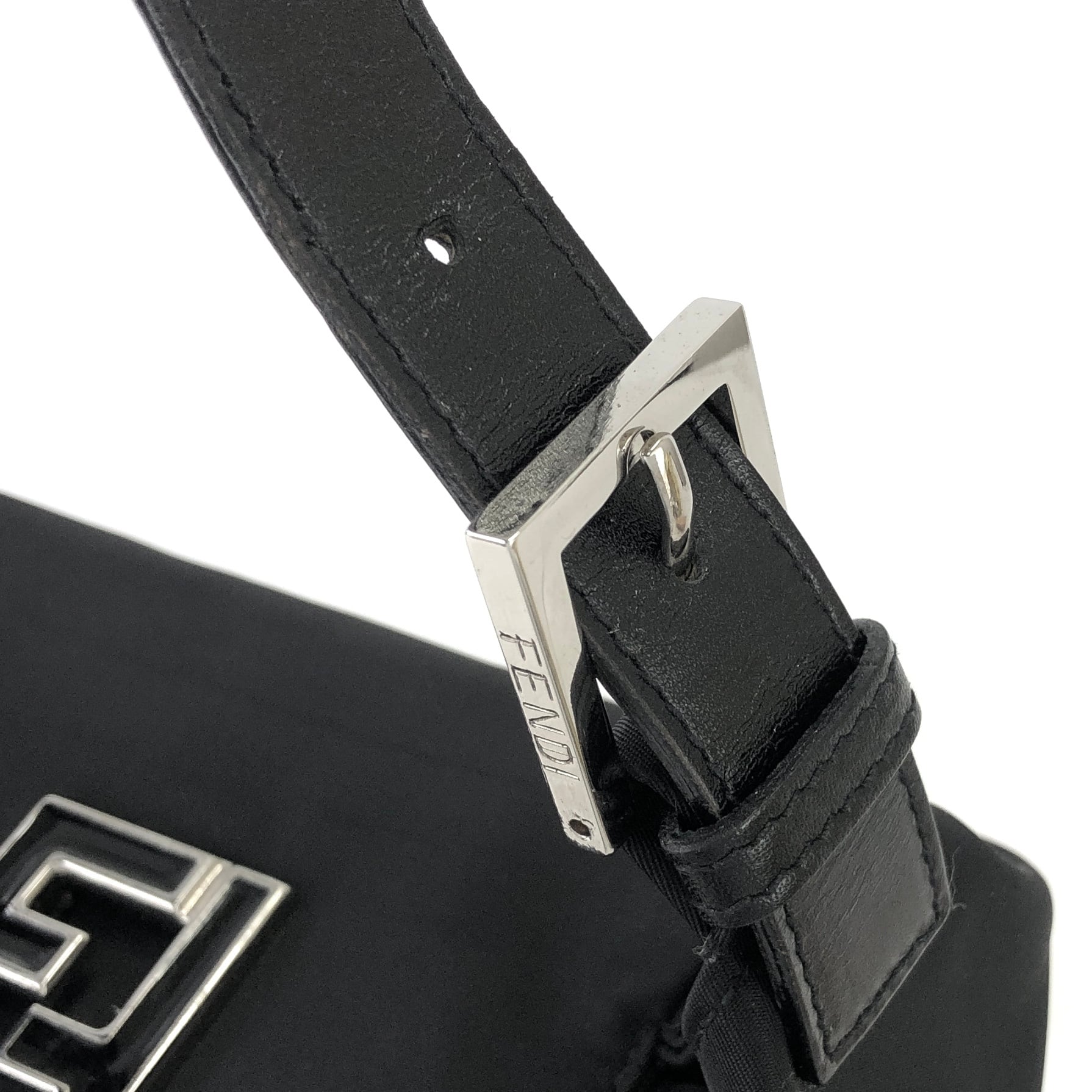 FENDI フェンディ FFモチーフ レザー×ナイロン バニティバッグ