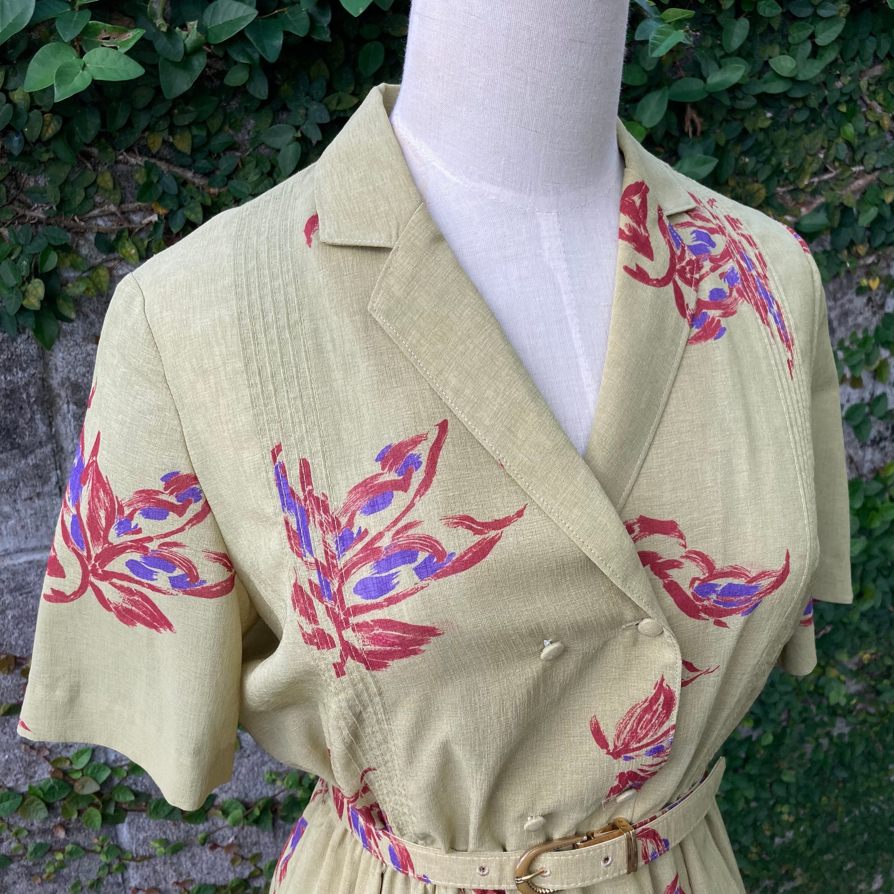 抹茶色の昭和レトロなワンピース（ベルト付き） | ARIES VINTAGE CLOSET