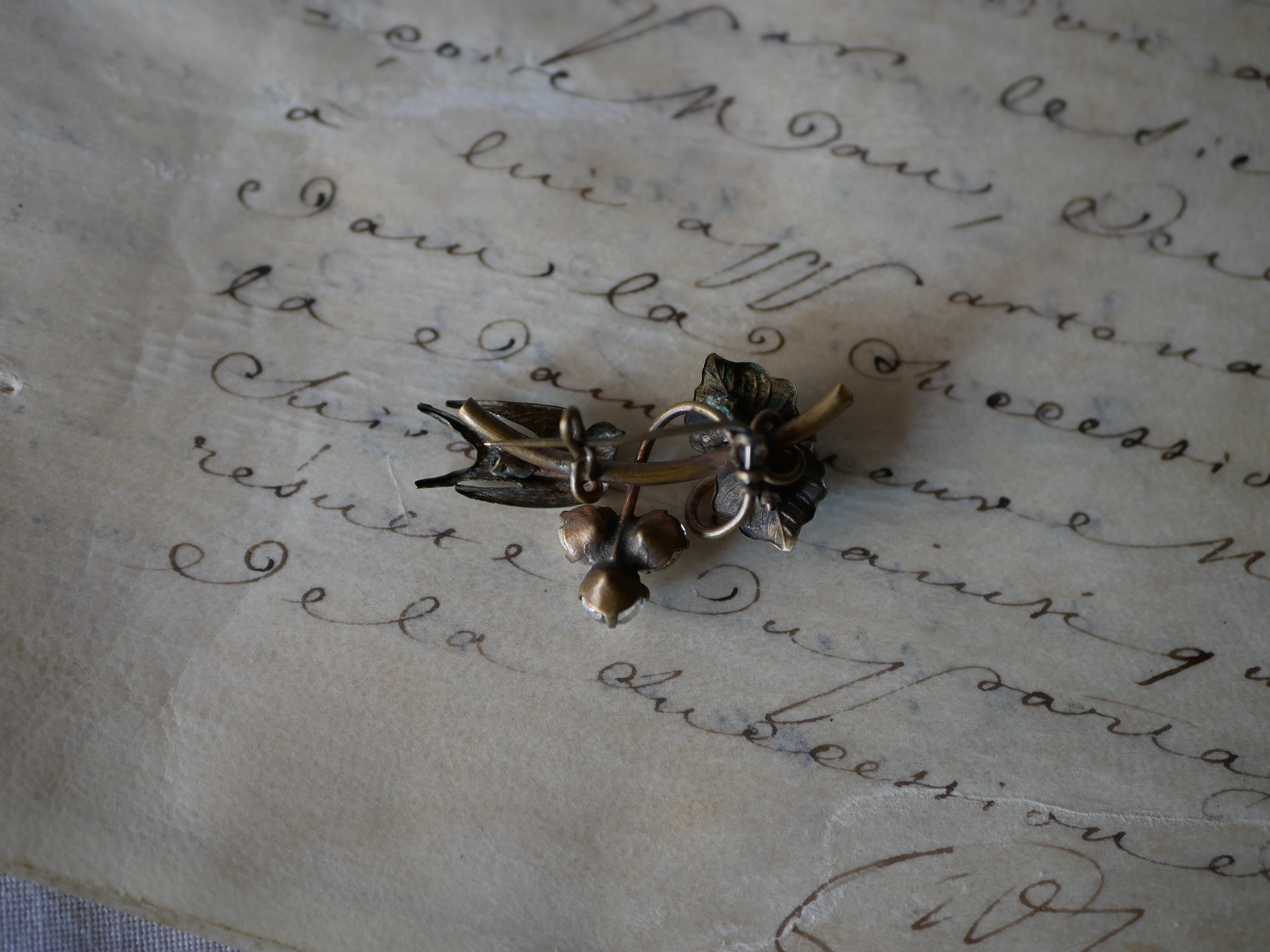 French antique & brocante ツバメのブローチ2 フランスアンティーク