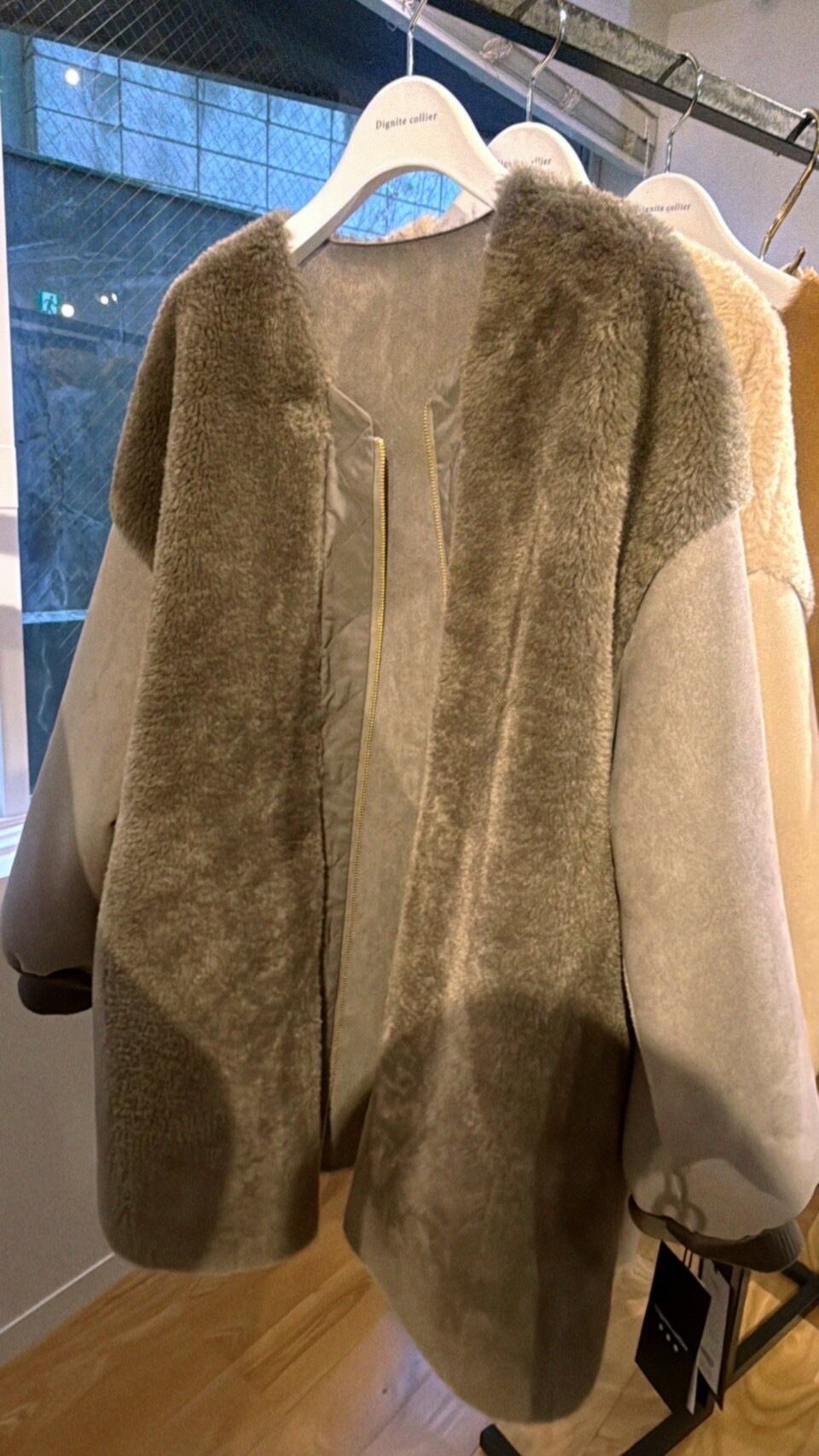 80256592 フェイクムートン2WAYコート