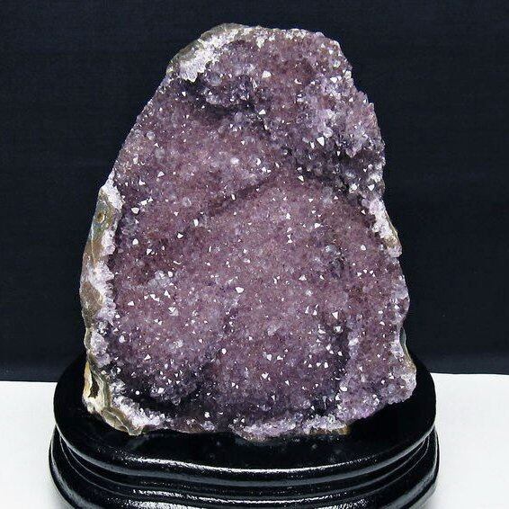 1.7Kg アメジスト クラスター ウルグアイ産 アメジスト 原石 amethyst 台座付属 花型 一点物  182-7047