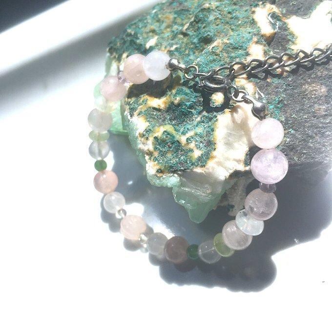 【一点物】魔女様工房WitcHand✦⋆.·イノセントローズ愛と希望のブレスレット⋆.·✦no.123