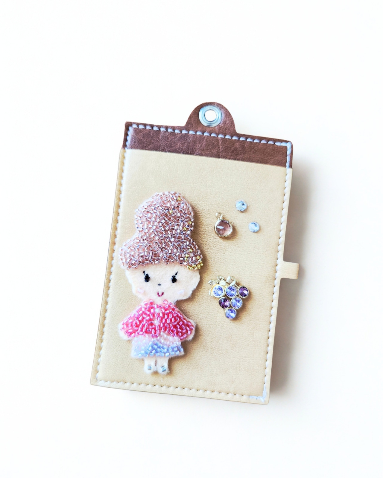 ♡ビーズ刺繍カードホルダー♡ベージュ - 3