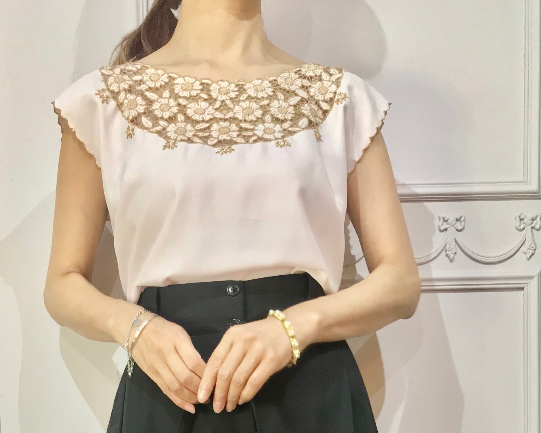 フラワーカットワークブラウス lot20488