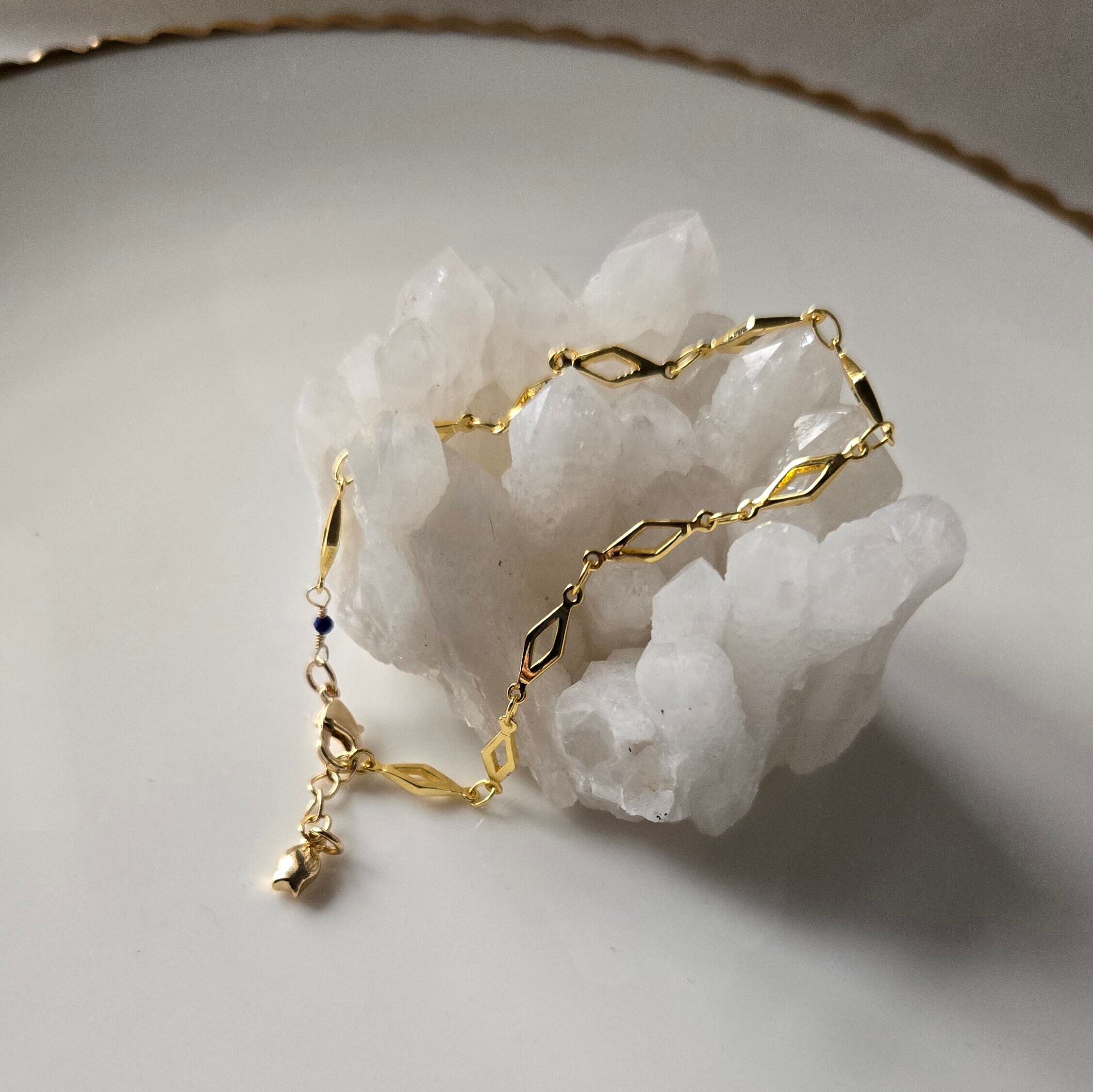 マイナス10歳を叶える!ラピスラズリのブレスレット【艶女(アデージョ)】