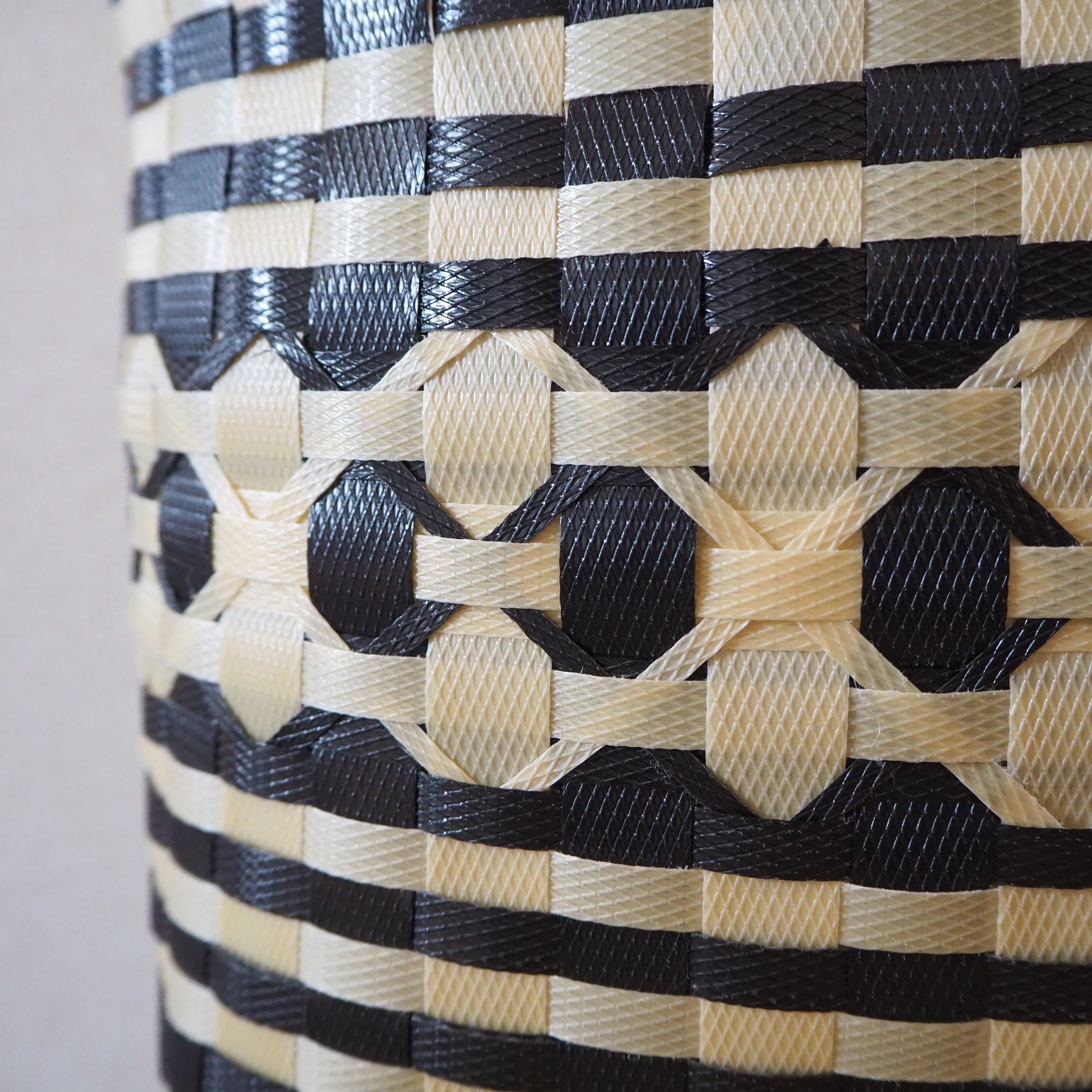 ハンドメイド PPバンドで作った プラカゴバッグ Black×beige | 三ツ葉珈琲