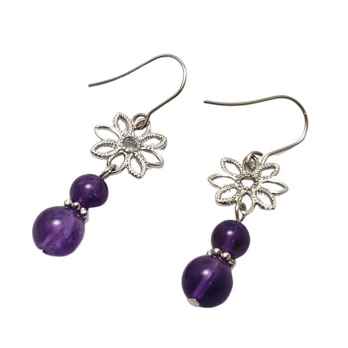 アメジスト パワーストーン ピアス 天然石 紫水晶 2月 誕生石 モチーフ 花 癒し ストレス緩和 真実の愛 金運 健康運 かわいい おしゃれ レディース ギフト プレゼント ピアス 金属アレルギー 対応 イヤリング変更可 送料無料 アクセサリー