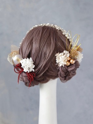 【ブロッサムビジュー付き髪飾り】金箔2回分　水引　金箔　袴　振袖　成人式　ヘアドレス　ヘアパーツ　プリザーブドフラワー　ドライフラワーフラワー　k-0056
