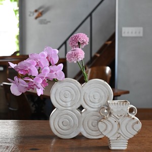 OluNoA / フラワーベース〈 花瓶・花器・一輪挿し・陶器・インテリア・置物 〉