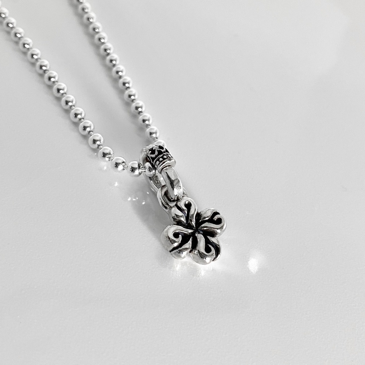 FLAMING CROSS BALL CHAIN NECKLACE / フレイミングクロス ボールチェーンネックレス