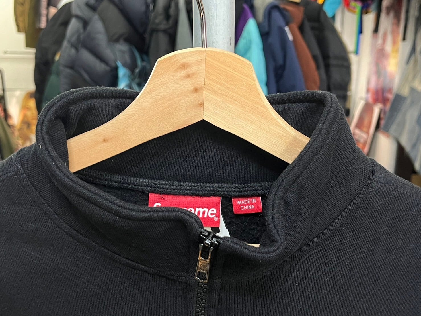 Supreme MILANO HALF ZIP PULLOVER BLACK MEDIUM 57686 | BRAND BUYERS  