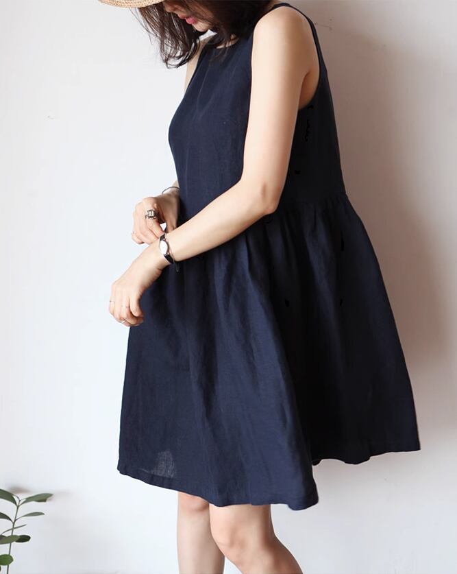ワンピース ワンピドレス ミモレ ミモレ丈 袖なし ノースリーブ ラウンドネック ストレート Aライン ファスナー 大人可愛い シンプル 上品 おしゃれ お洒落 レトロ 大人女子 ガーリー 無地 夏 10代 20代 レディース 女性用 デート お出かけ 女子会 お泊まり 休日 イベント 普段使い ファッション コーデ スタイル サイズ S M L XL 2XL 3XL カーキ ピンク ネイビー