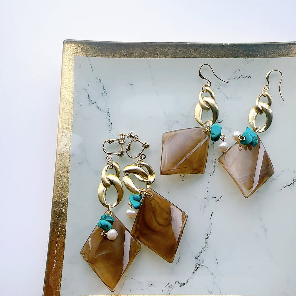 サージカルステンレスパイナップルさざれ石ピアスイヤリング