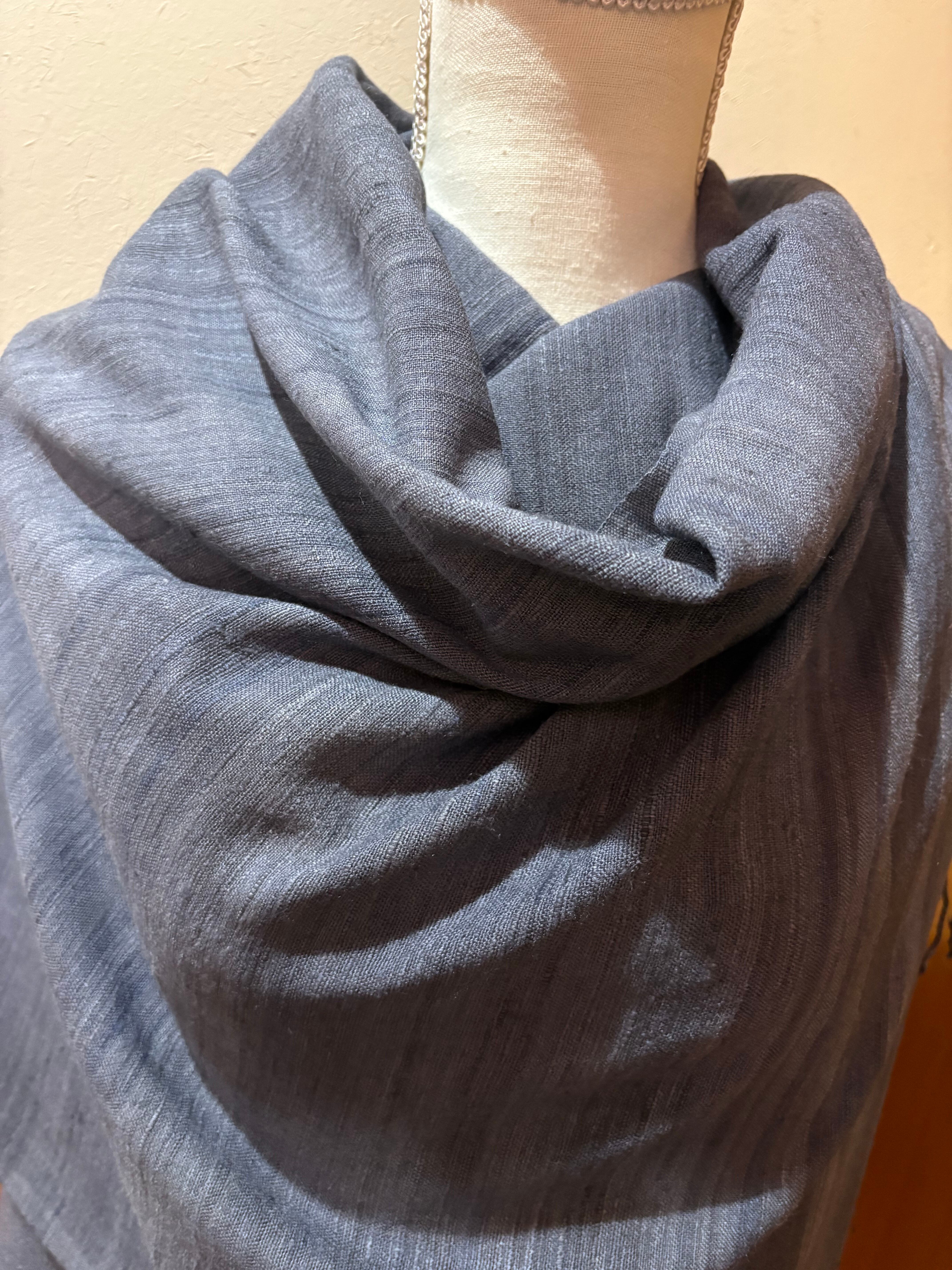 ロッグウッド染 エリ蚕シルク大判ストール アヒンサーシルク100% 褐色 手紡ぎ手織り