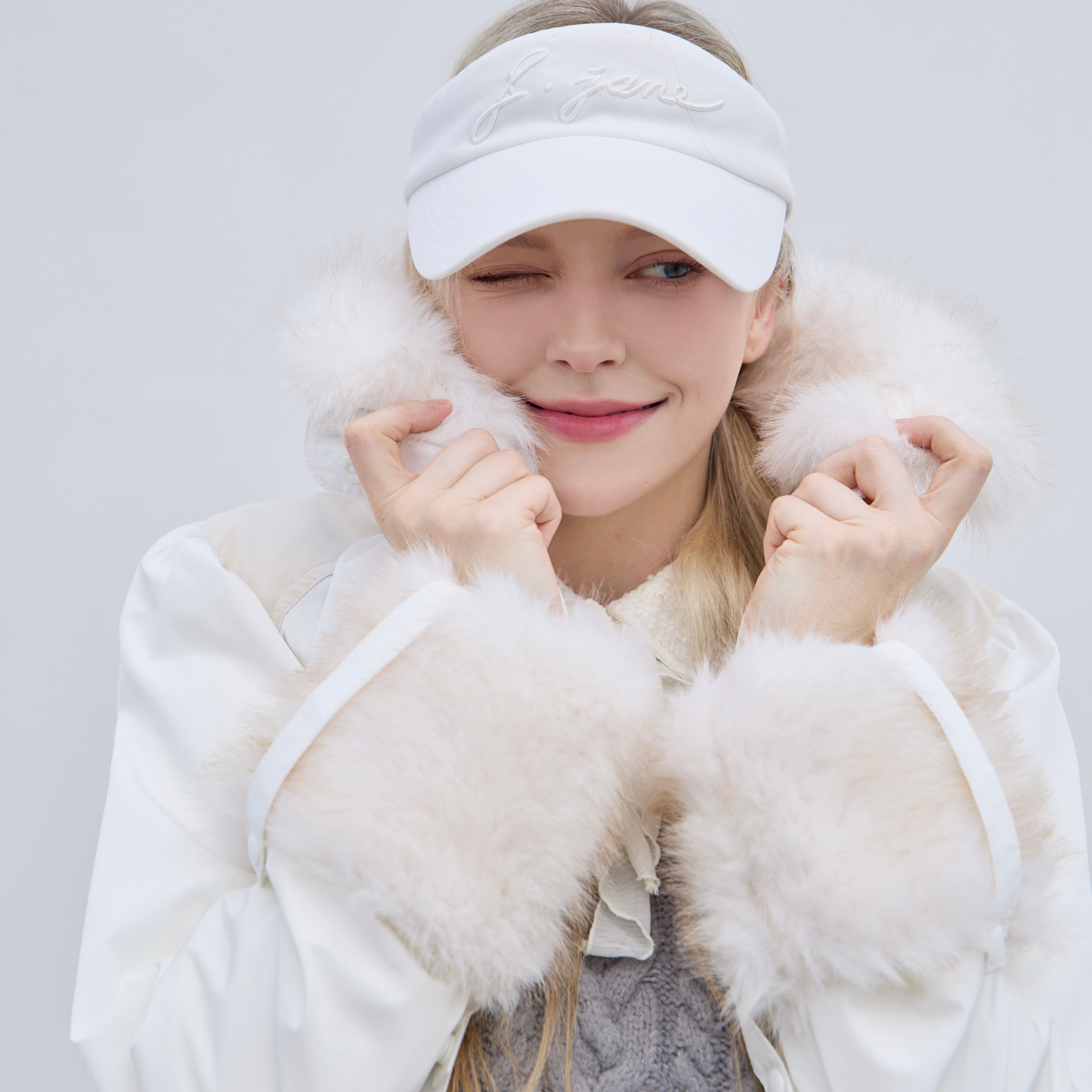 j.jane ホワイト　長袖　ゴルフ　ワンピース　ジェイジェーン　ウェア　白 j.jane ホワイト 長袖 ゴルフ ワンピース ジェイジェーン ウェア 白 j