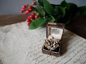 フランスアンティークブローチ Tulip 花束