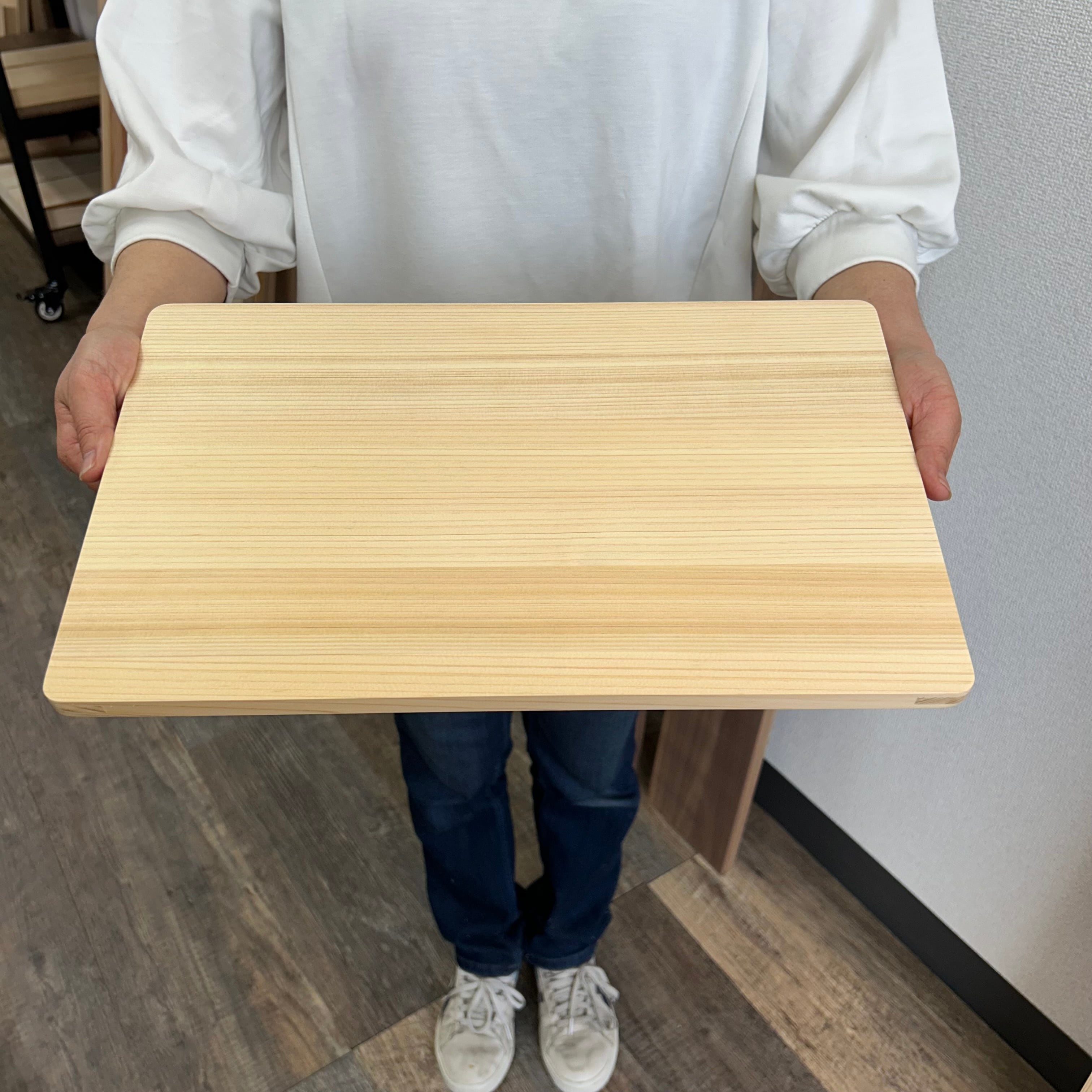 大きい木製まな板 ひのき 1100×300×30mm 裏に節あり 一枚板 | ひのき