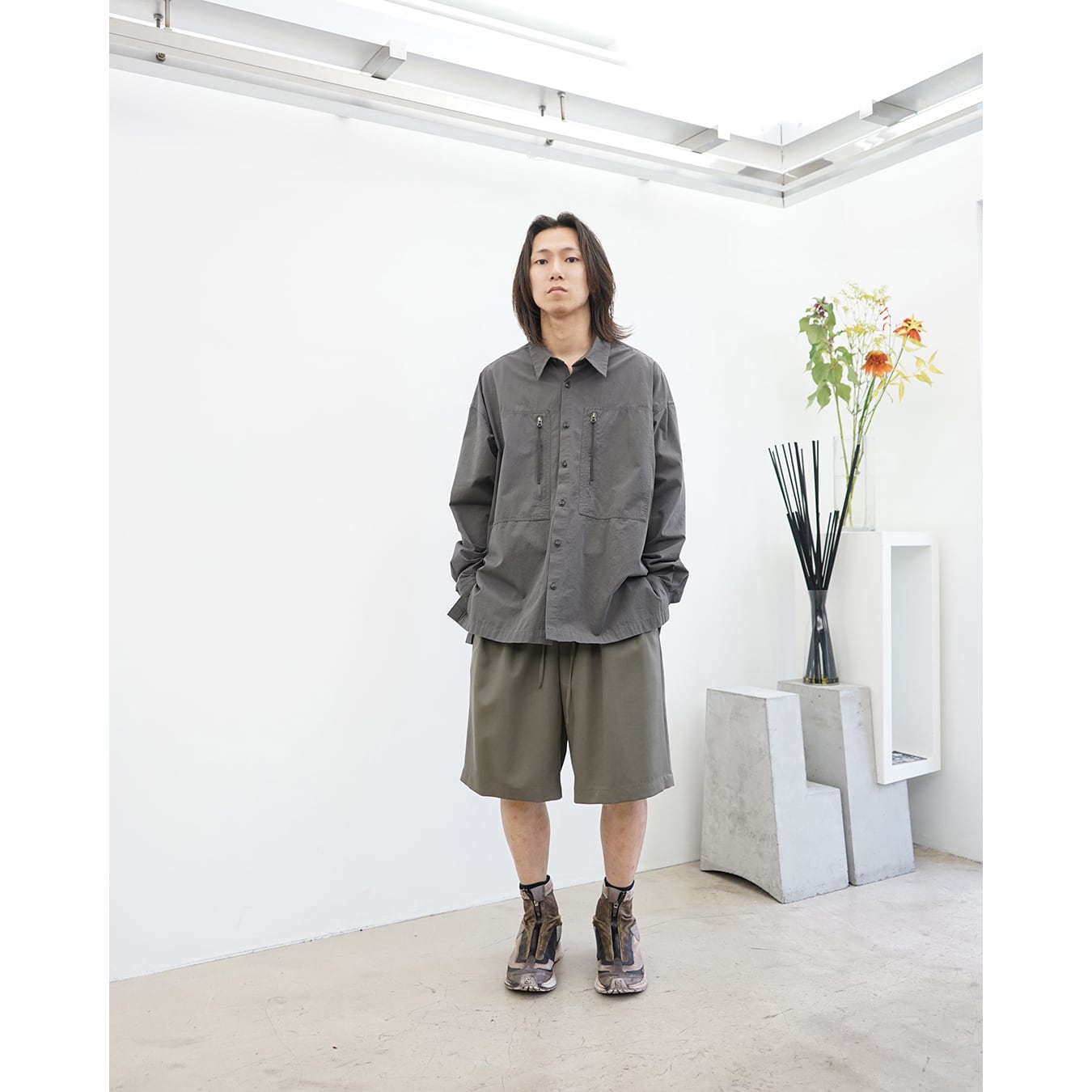 The Viridi-anne] (ザヴィリディアン) VI-3913-02 WASHED ZIP POCKET