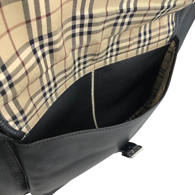 BURBERRY バーバリー ショルダーバッグ ブラック ロゴ レザー フロントバックル vintage ヴィンテージ オールド tpmx3y