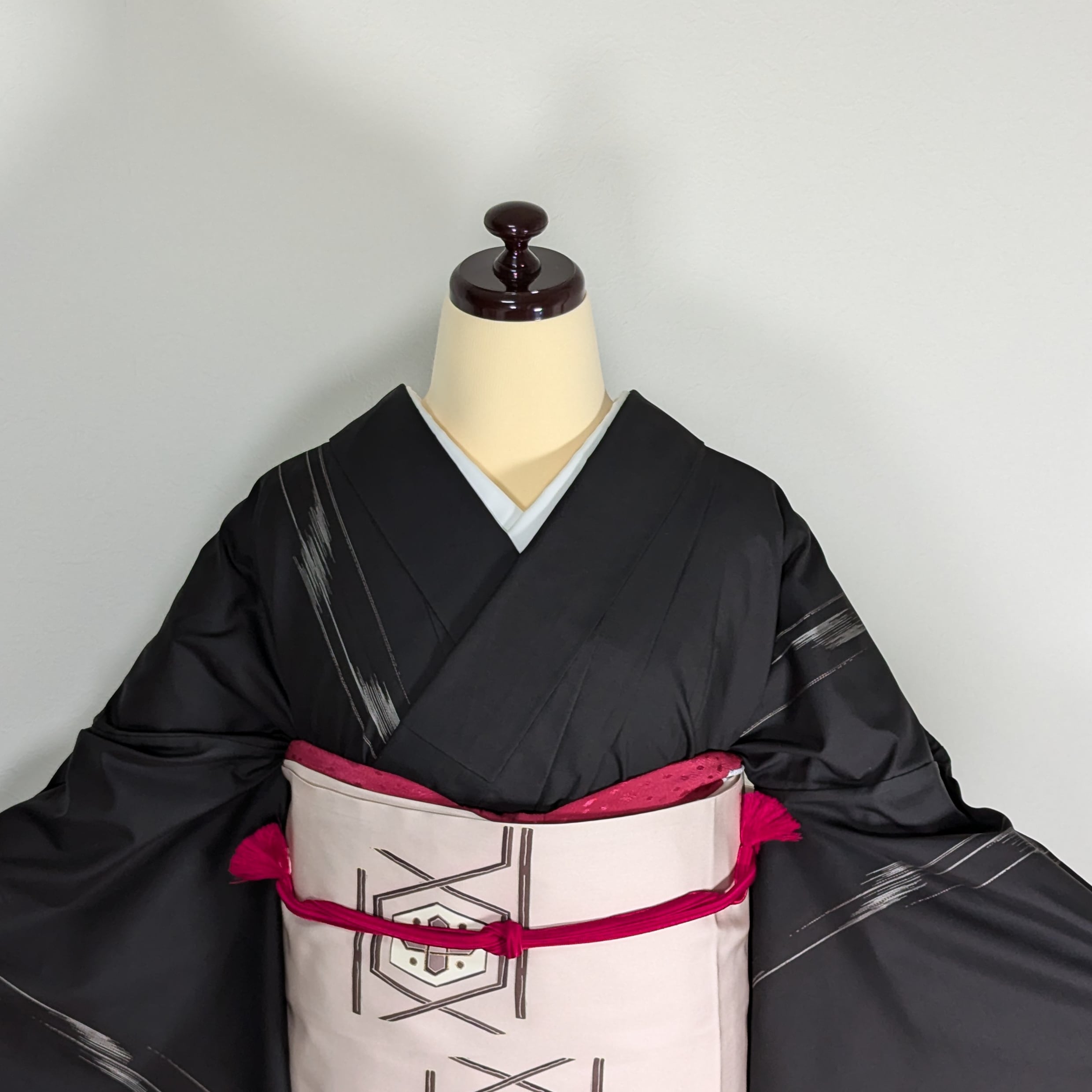 CUTE】9寸名古屋帯 開き仕立て お太鼓柄 塩瀬 正絹 亀甲に十字 薄桃