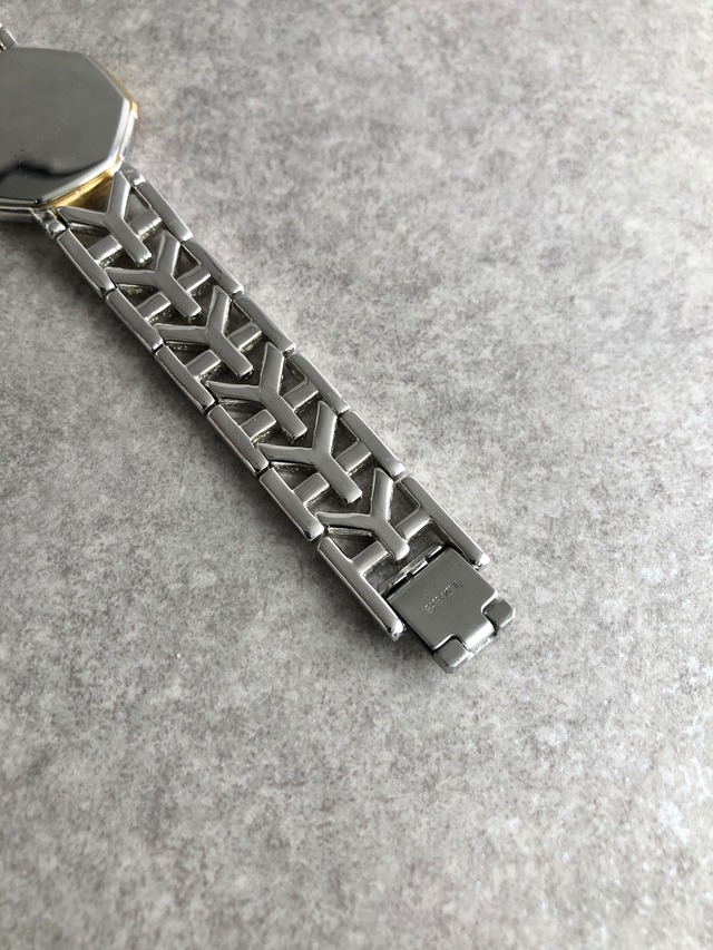 Yves Saint Laurent イヴ・サンローラン 腕時計 シルバー×ゴールド YSL ローマ文字 ステンレススチール クウォーツ vintage ヴィンテージ オールド paum2s