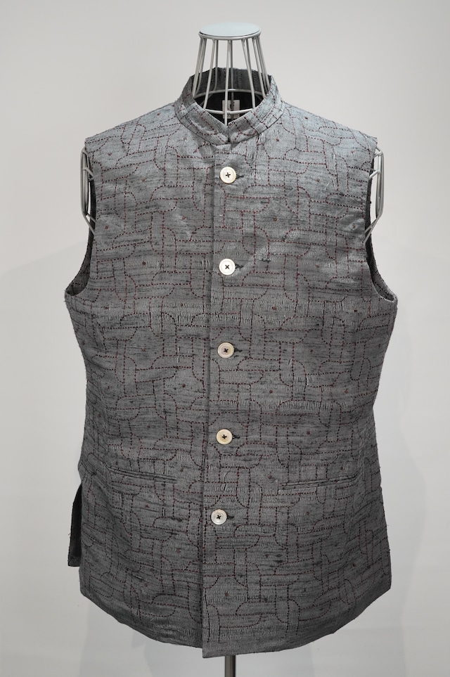 PERIOD FEATURES/ Hand Woven Silk Embroidery  Waist Coat