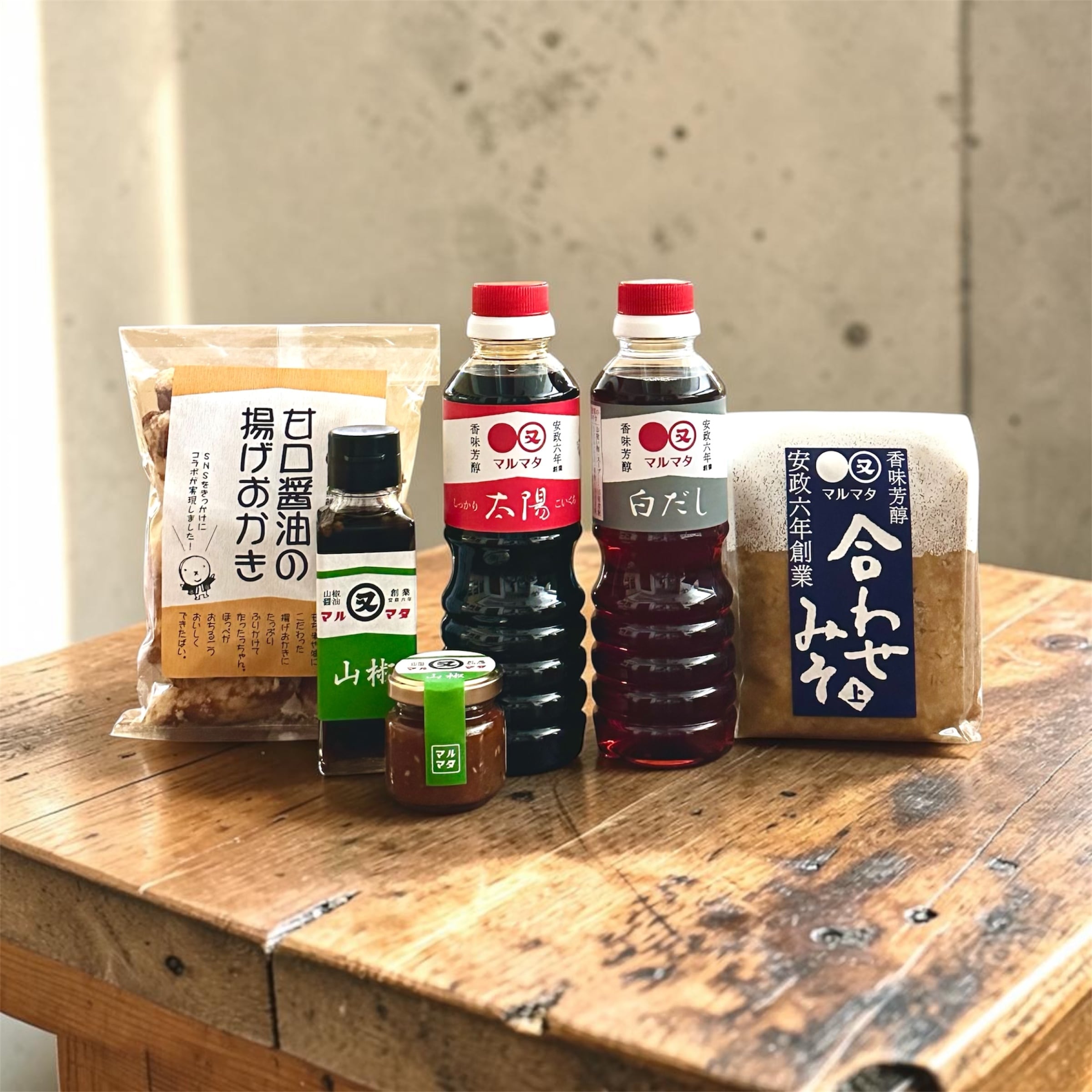 進撃の揚げおかき 調査兵団 | マルマタしょう油