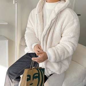 フェイクショートファーパーカ　MT0080403