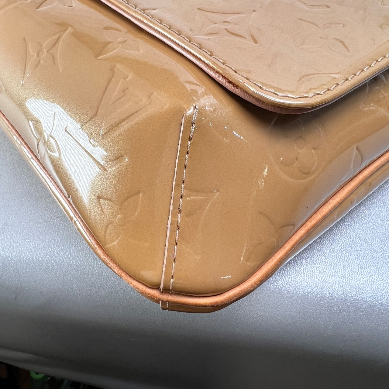 LOUIS VUITTON ヴィトン ヴェルニ トンプソン エナメル／パテントレザー ショルダーバッグ イエロー A-13721