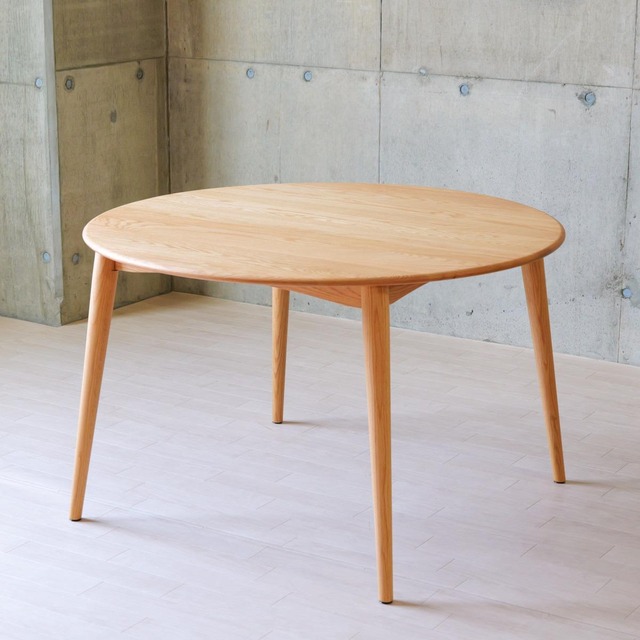 ダイニングテーブル 北欧 円形 おしゃれ 丸テーブル オーク 無垢材 4本脚 ナチュラル 木製 天然木 4人 カフェテーブル ( 幅110 〜 幅120 )