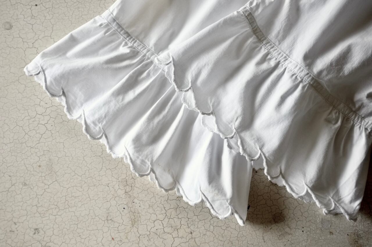 フランスアンティーク 1900s 鈴蘭と形而上的鈴蘭とロングレース