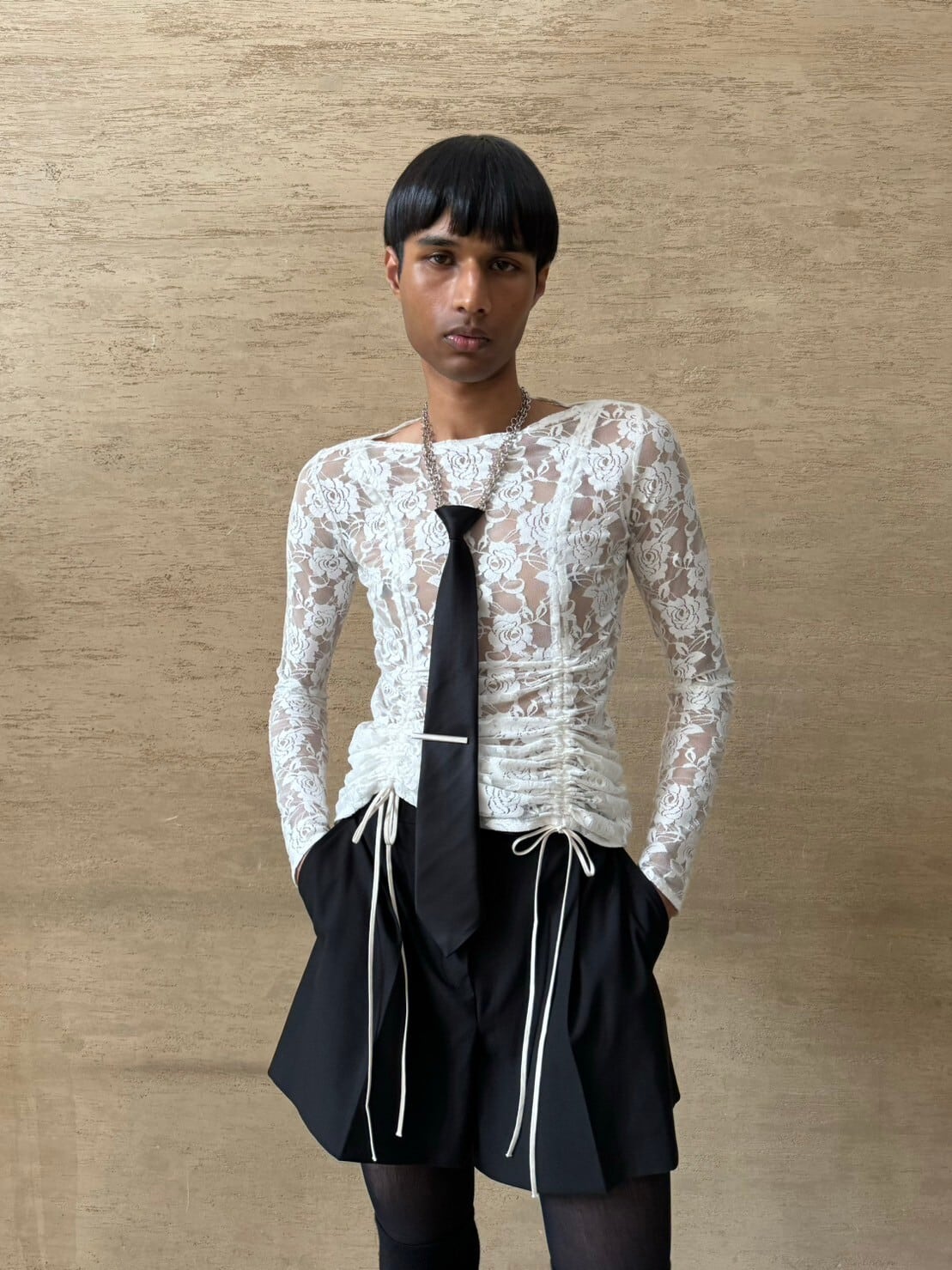 kishidamiki lace tops - black【非売品】希少 ニューバランス 時計