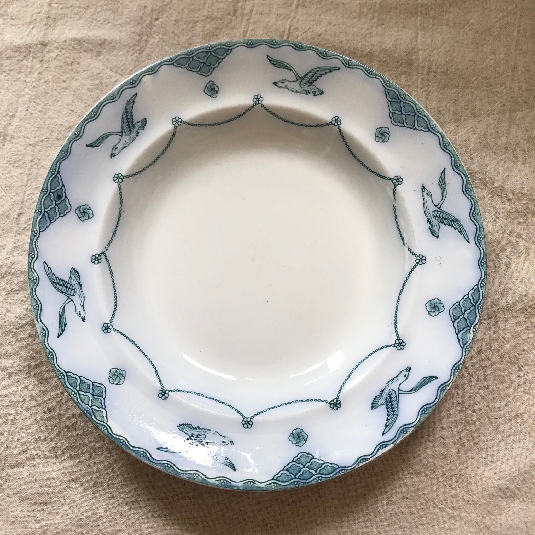 カモメのスープ皿2