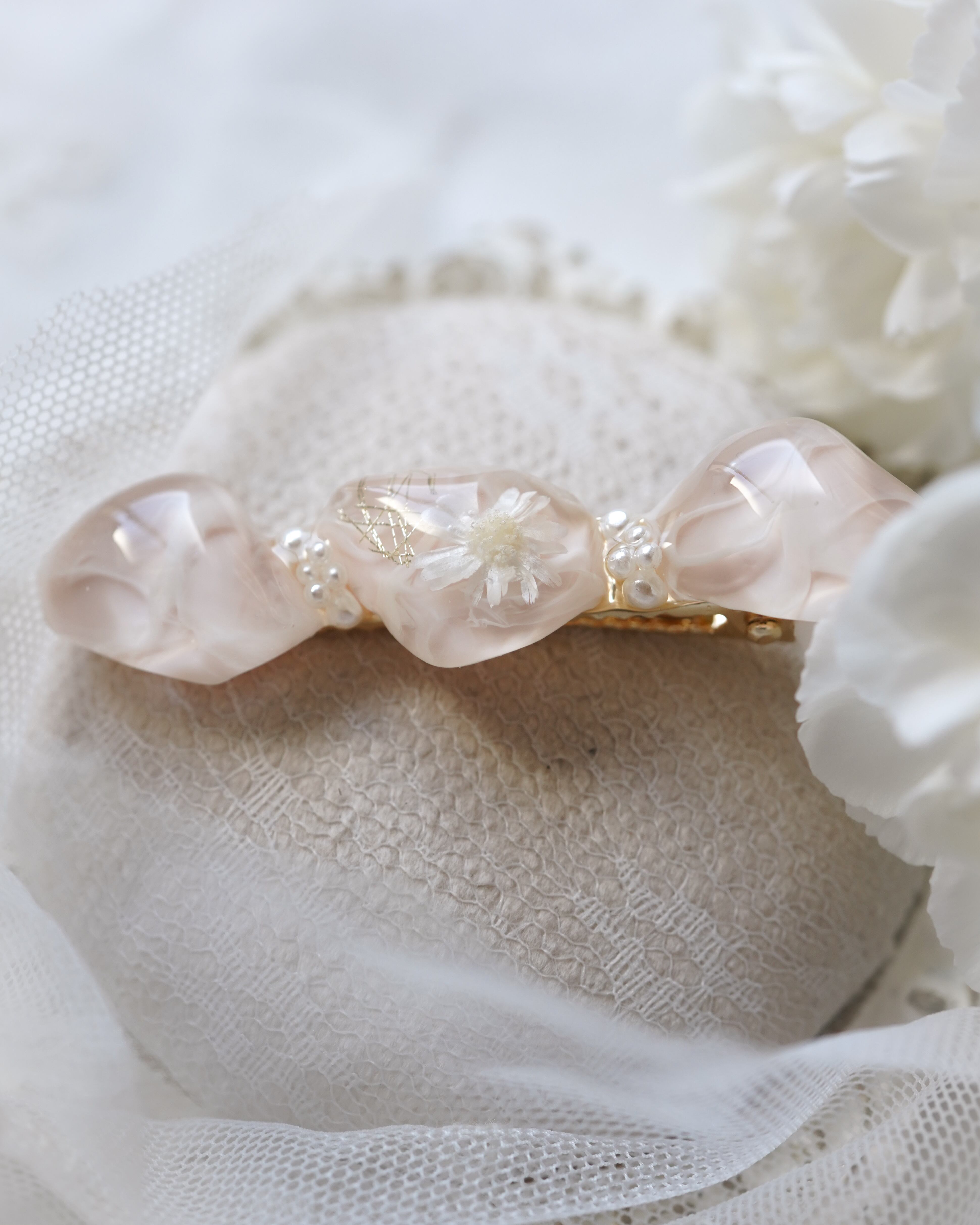 【今回限定品】『 春の訪れ 』ヘアクリップ