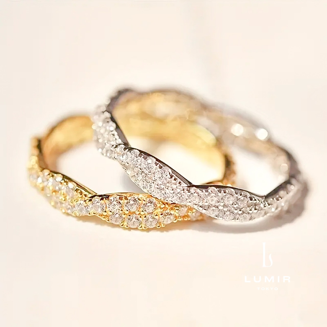 【数量限定アイテム】フェミニンツイストパヴェリング