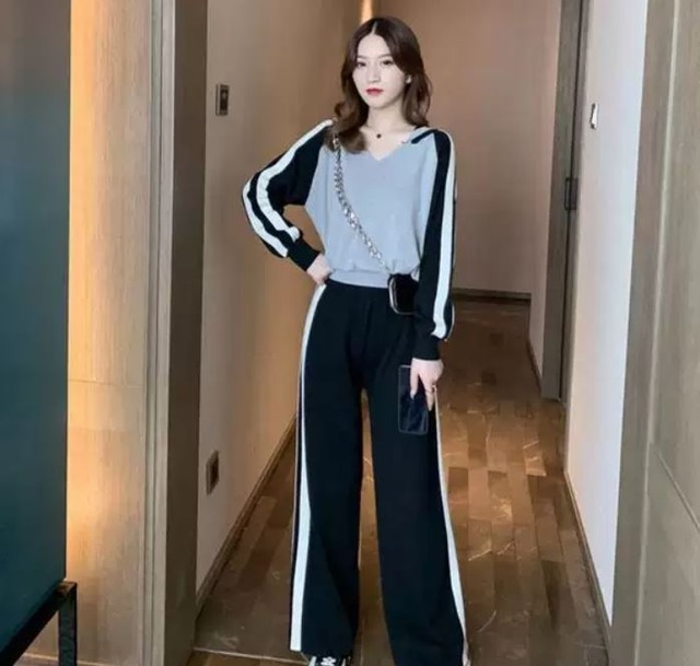 大きいサイズ レディース韓国ファッション セットアップ ゆったり カジュアル 長袖 パンツ ジャージ Ch0484 可愛い 大きいサイズ韓国レディースファッション Chulachula チュラ チュラ 大きいサイズ レディース韓国ファッション セットアップ ゆったり カジュアル 長袖 パンツ ジャージ Ch0484 可愛い 大きいサイズ韓国レディースファッション Chulachula チュラ チュラ